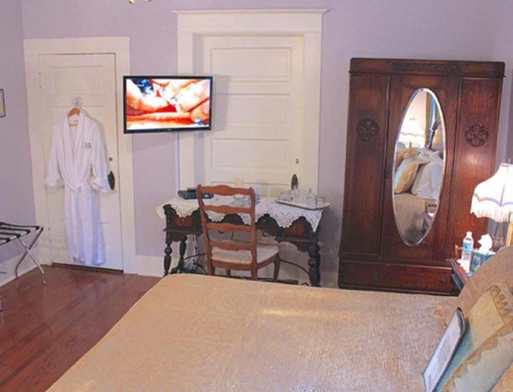 Evas Escape At The Gardenia Inn San Antonio Bagian luar foto